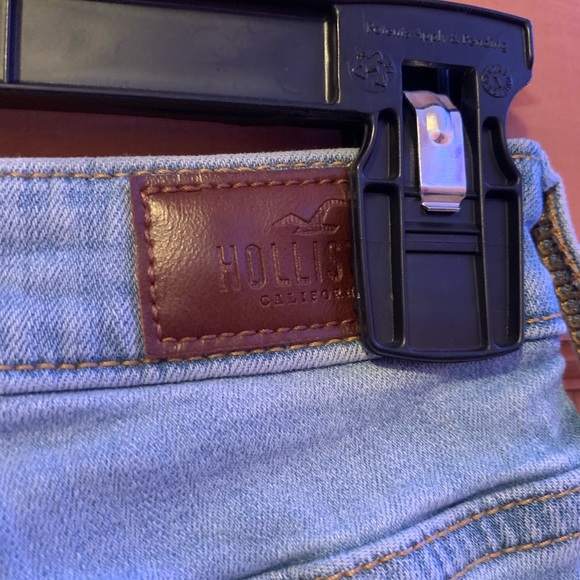 Hollister High Rise Slim Straight Leg Stretch Jeans - Picture 7 of 7